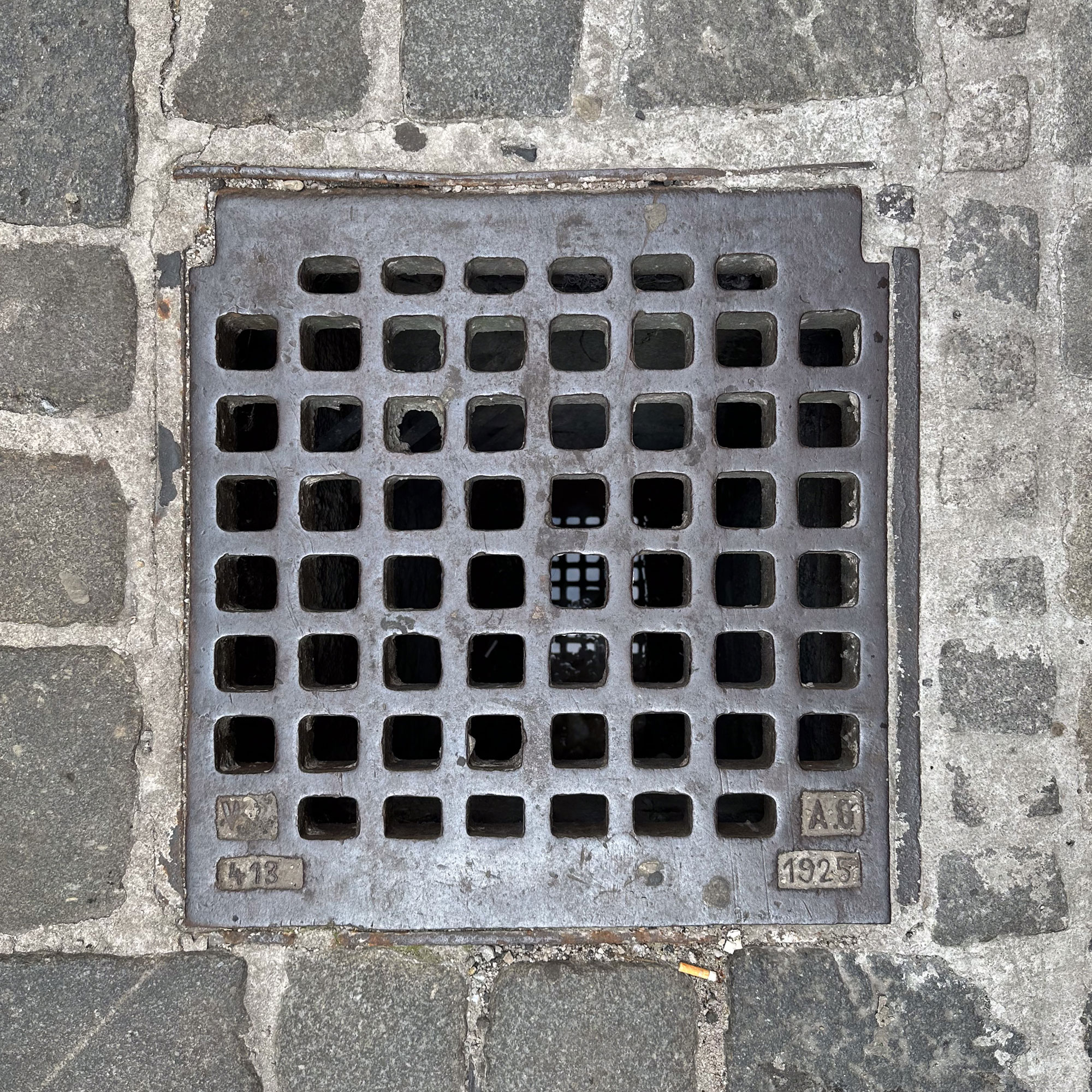 Deckel 1925-02
1010, Innere Stadt – 1925 – WB A.G.
