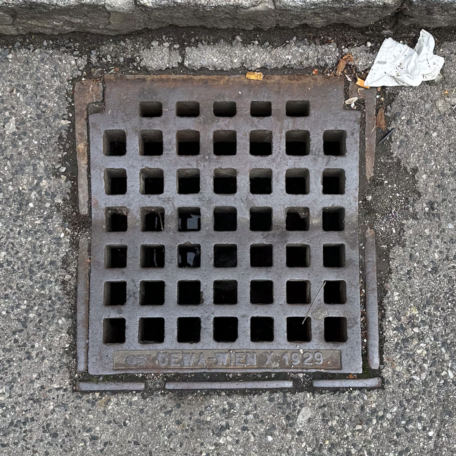 Deckel 1929-02
1050, Margareten – 1929 – OEWA-Wien X