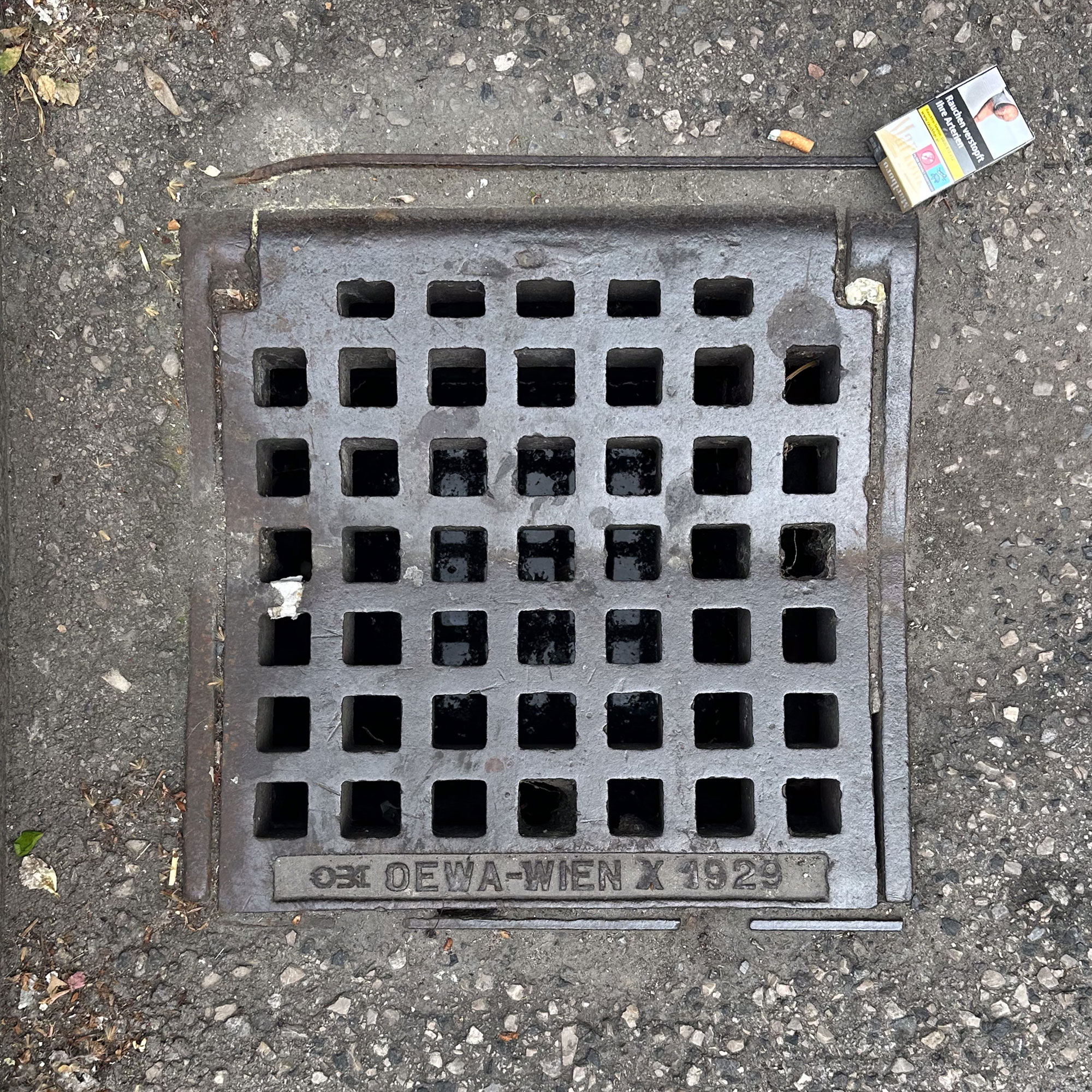 Deckel 1929-03
1040, Wieden – 1929 – OEWA-Wien X