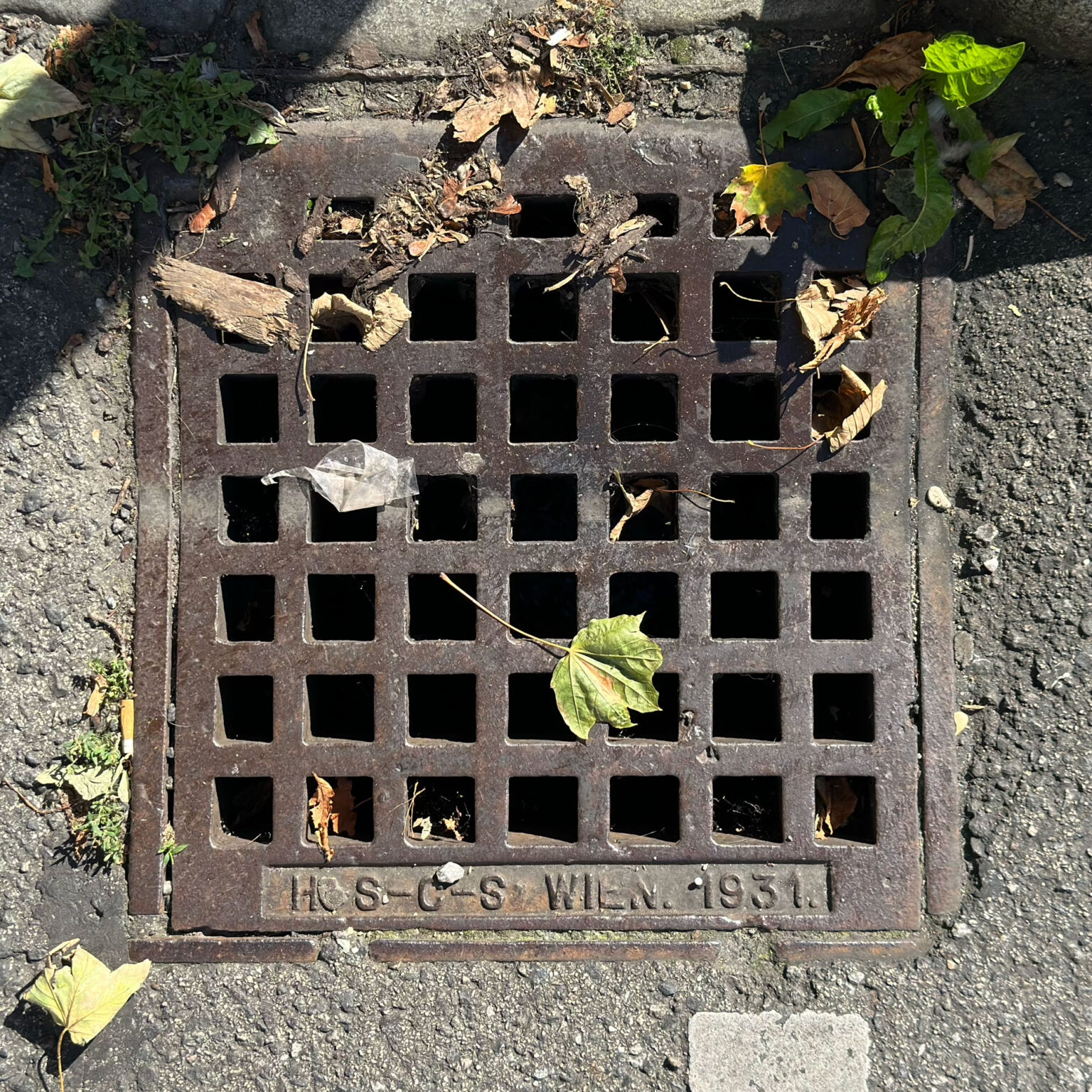 Deckel 1931-03
1200, Brigittenau – 1931 – H-S-C-S Wien