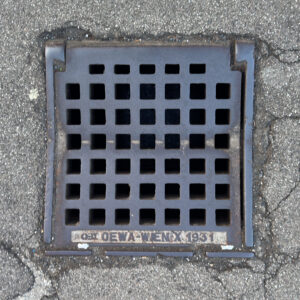 Deckel 1931-04
1130, Hietzing – 1931 – OEWA-Wien X