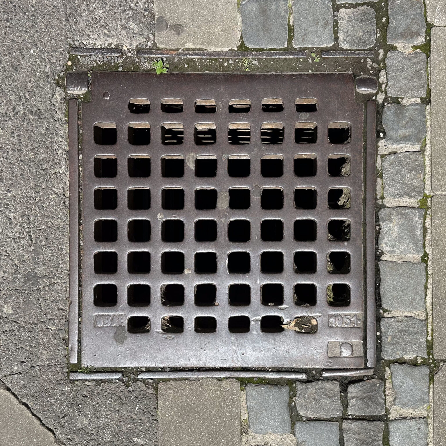Deckel 1951-02
1070, Neubau – 1951 – WB A.G.