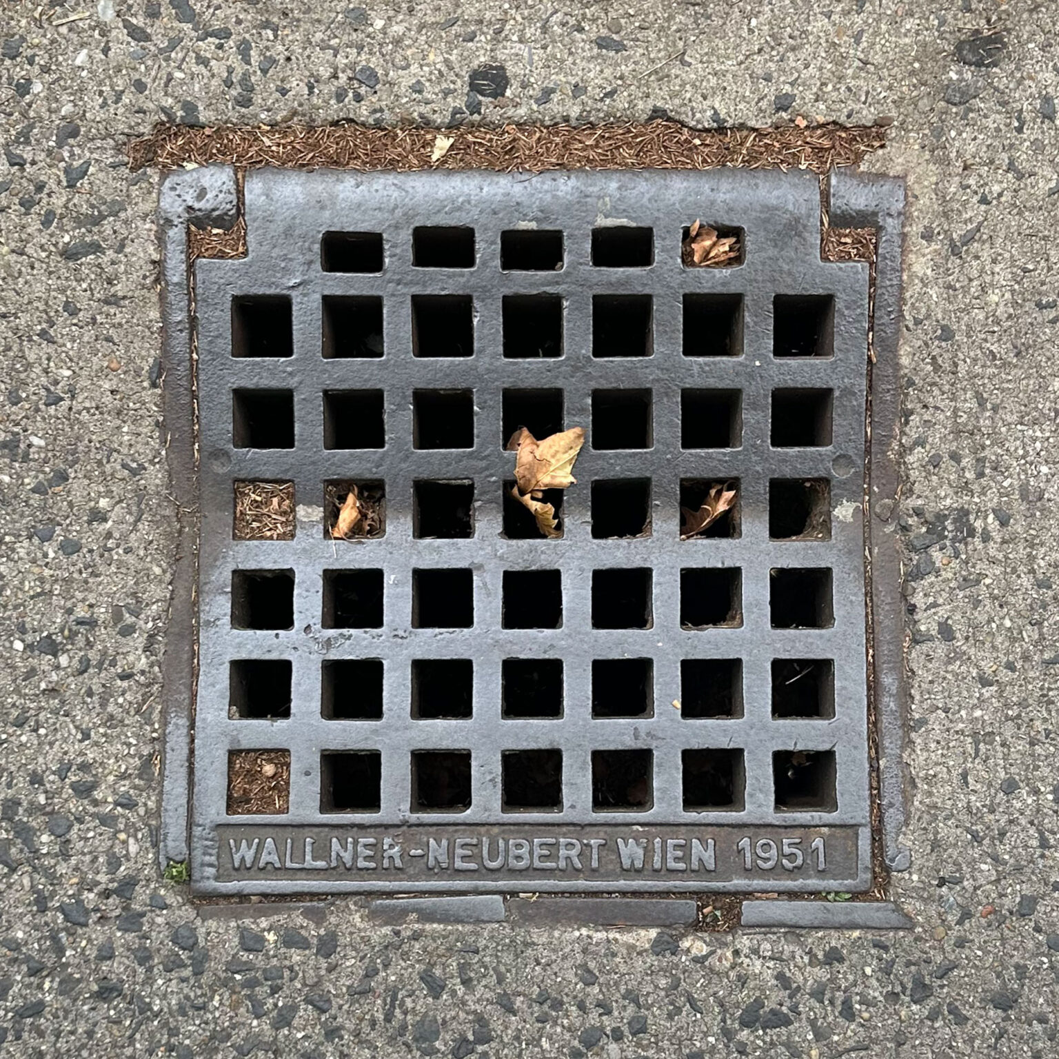 Deckel 1951-03
1110, Simmering – 1951 – Wallner & Neubert