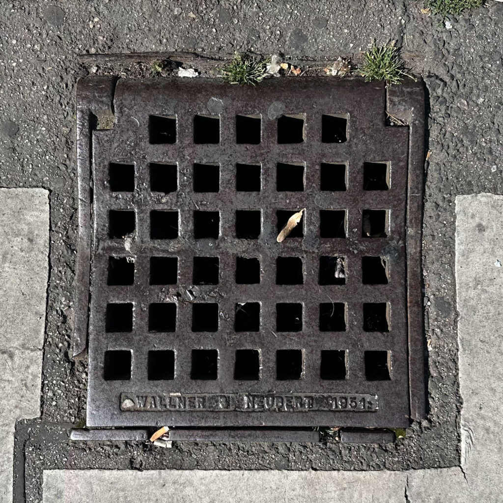 Deckel 1951-04
1200, Brigittenau – 1951 – Wallner & Neubert
