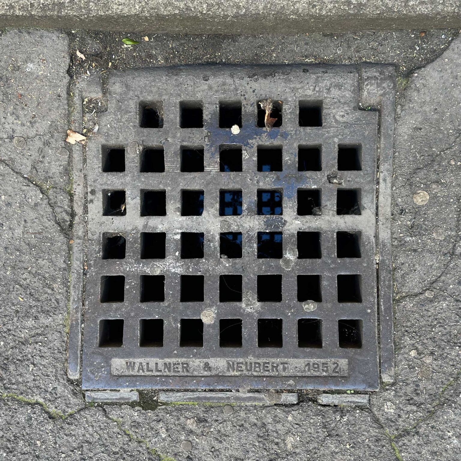 Deckel 1952-02
1010, Innere Stadt – 1952 – Wallner & Neubert