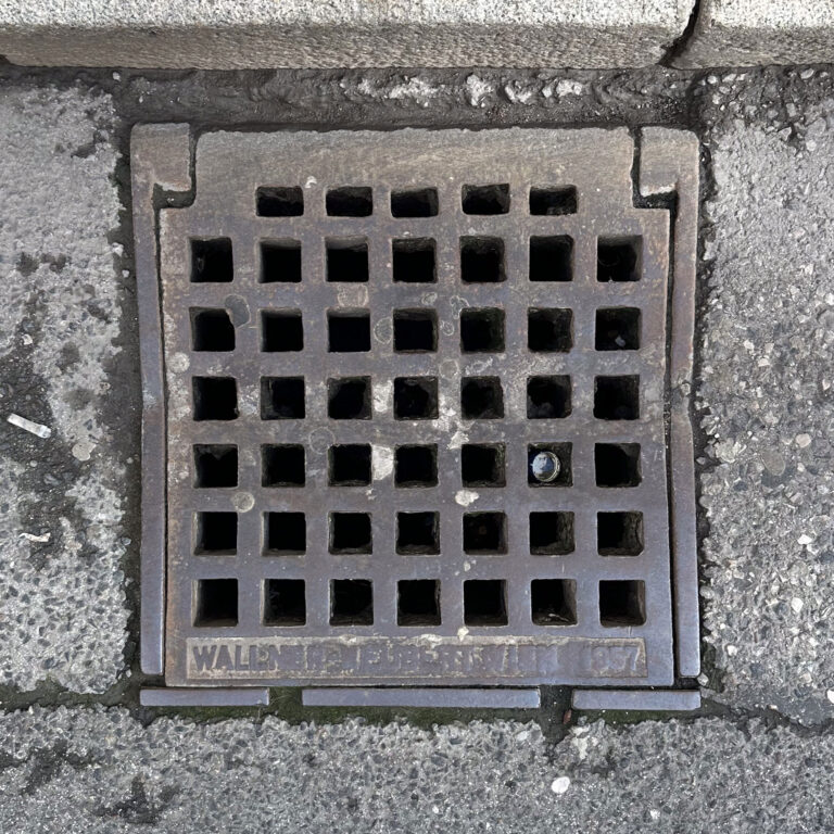 Deckel 1957-02
1010, Innere Stadt – 1957 – Wallner & Neubert