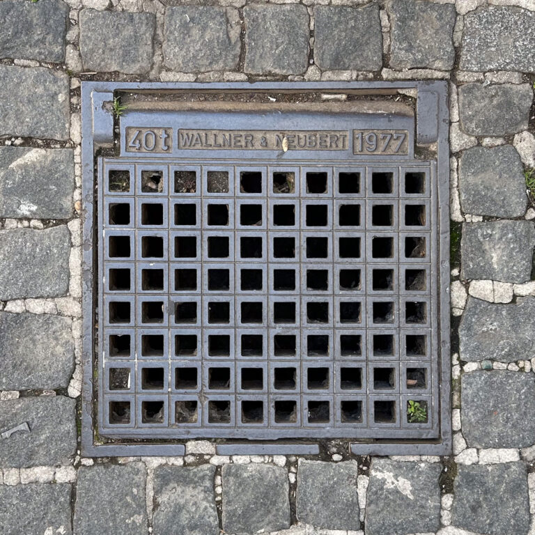 Deckel 1977-02
1060, Mariahilf – 1977 – Wallner & Neubert