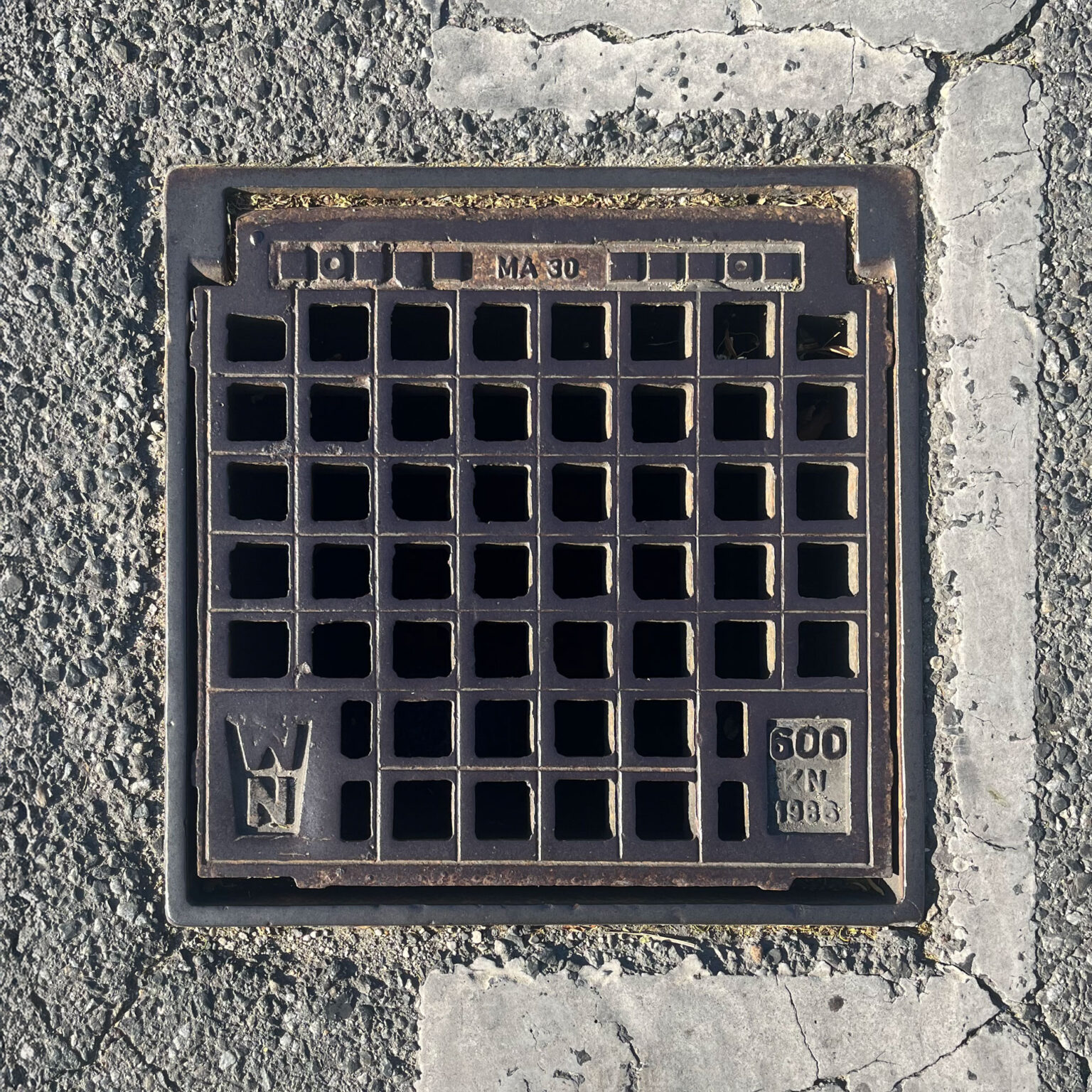 Deckel 1986-03
1220, Donaustadt – 1986 – Wallner & Neubert