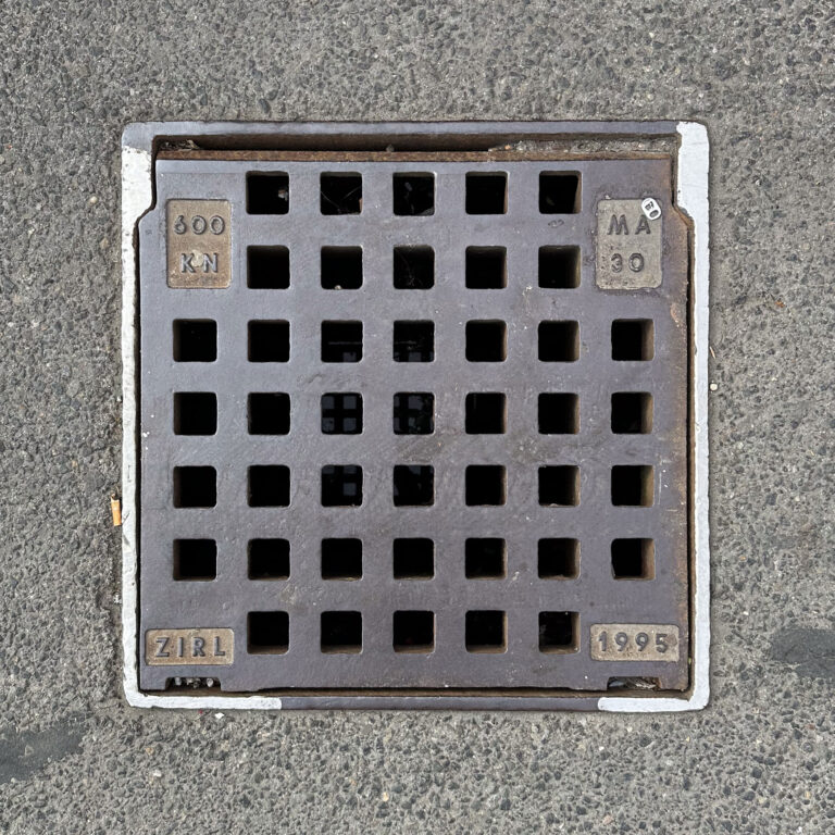 Deckel 1995-01
1060, Mariahilf – 1995 – Zirl