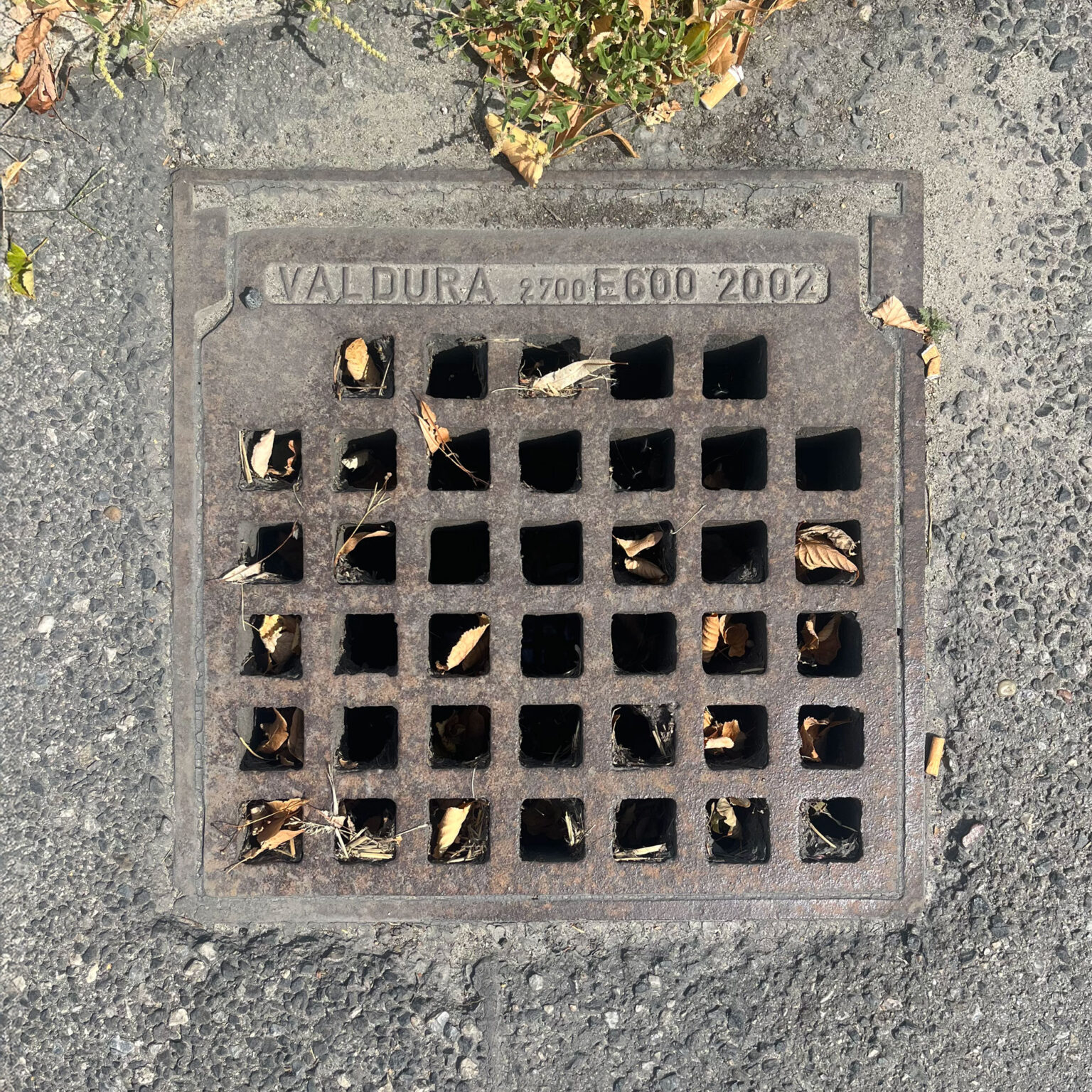 Deckel 2002-02
1220, Donaustadt – 2002 – Valdura