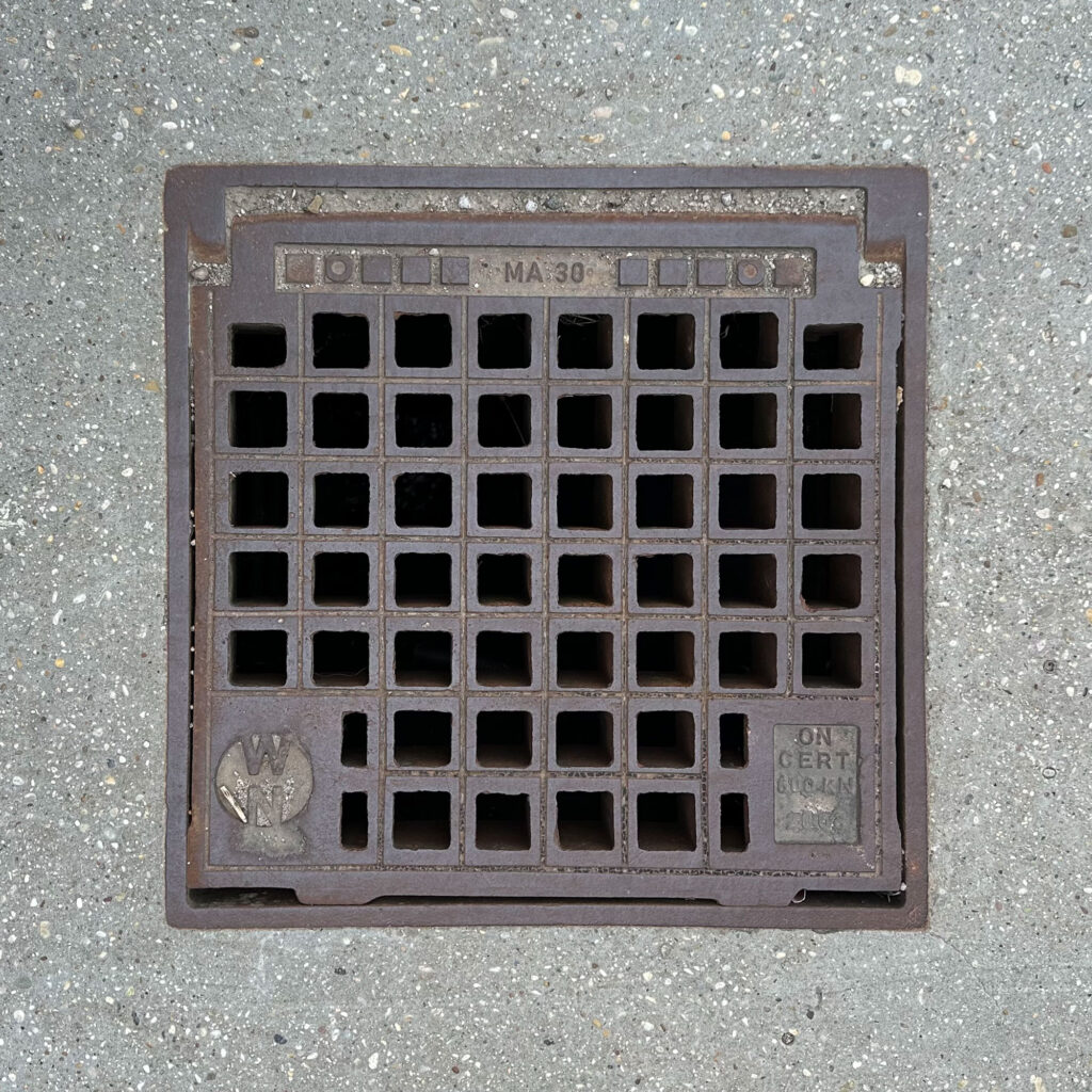 Deckel 2003-04
1100, Favoriten – 2003 – Wallner & Neubert
