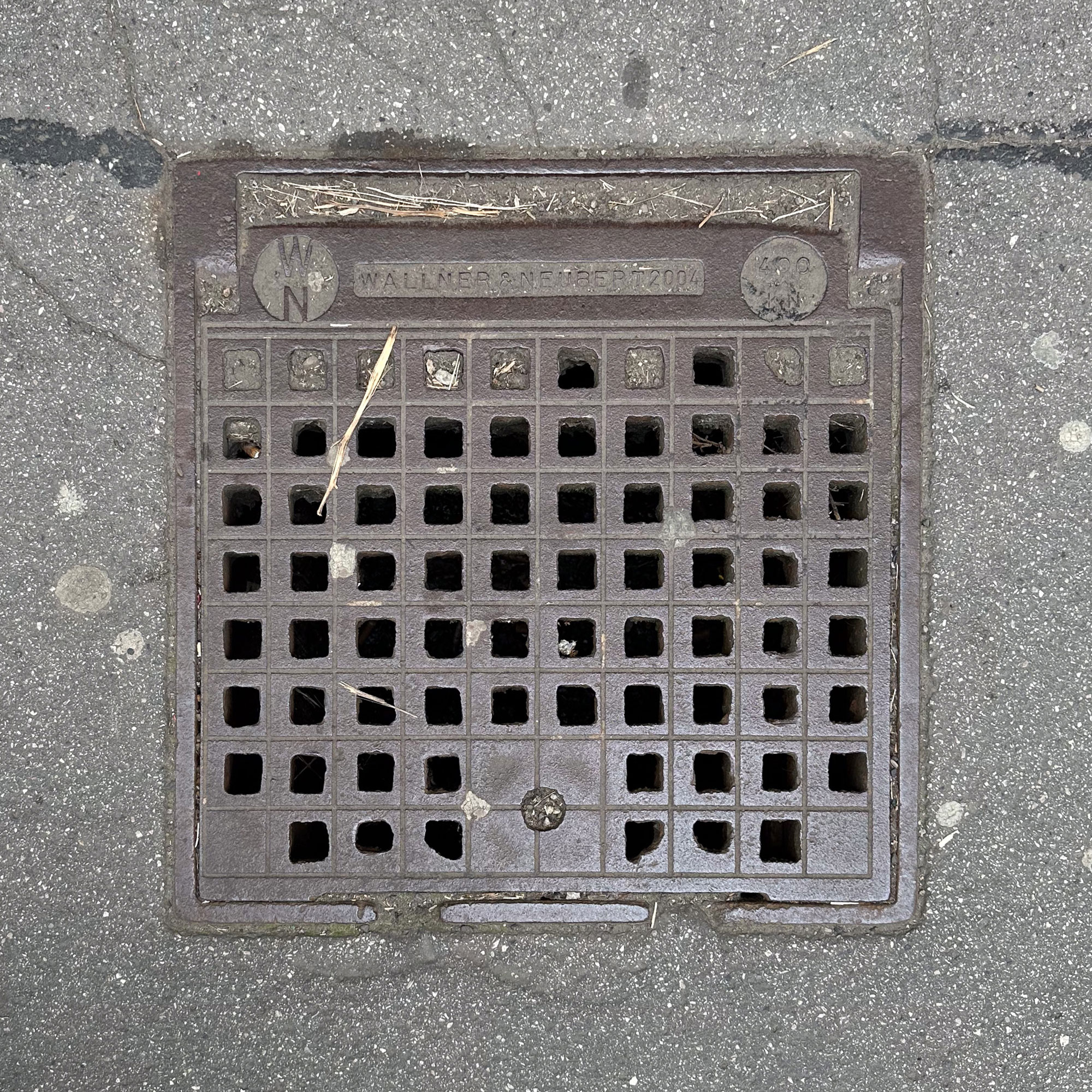 Deckel 2004-01
1060, Mariahilf – 2004 – Wallner & Neubert