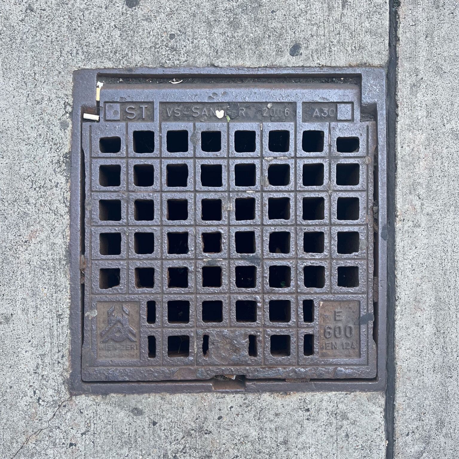 Deckel 2006-02
1220, Donaustadt – 2006 – VS-SANITÄR