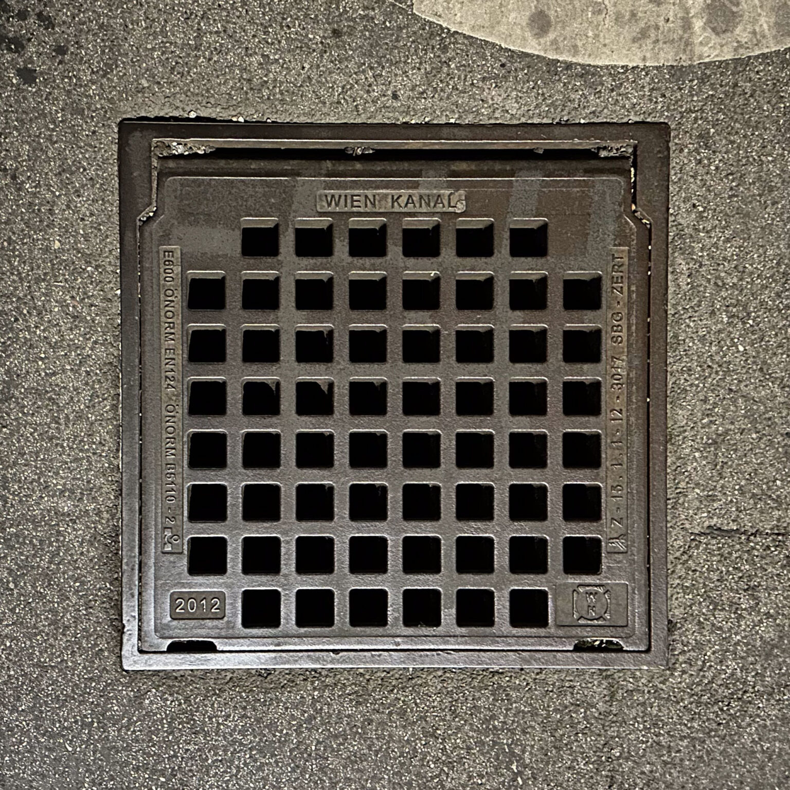 Deckel 2012-02
1030, Landstraße – 2012 – Wallner & Neubert