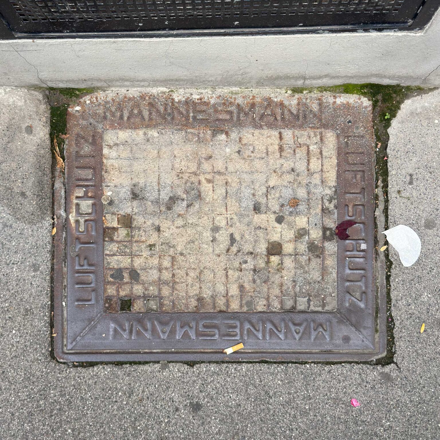 Deckel LS14
1070, Neubau –  – Mannesmann