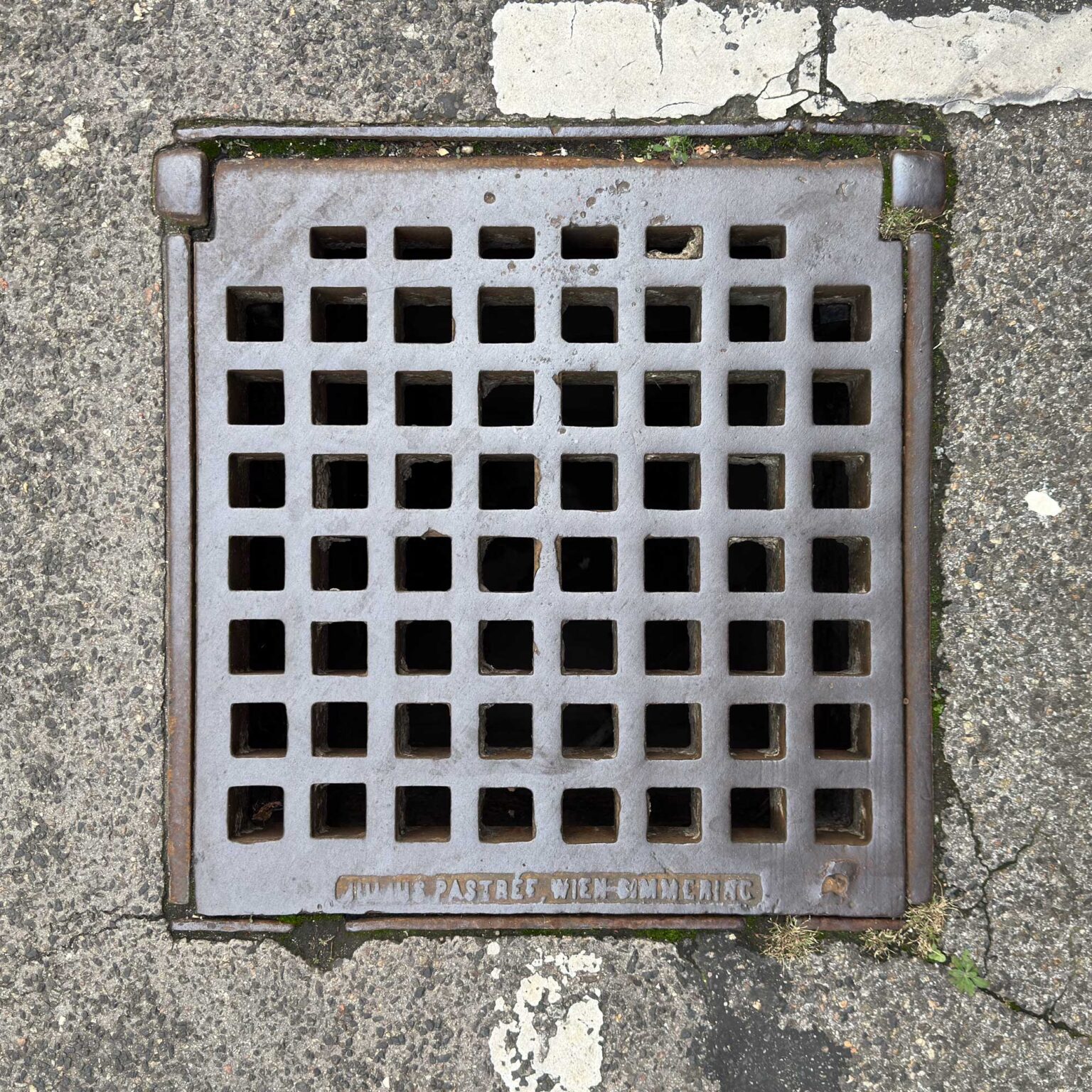 Deckel XXXX-36
1080, Josefstadt – Unbekannt – Julius Pastree Wien